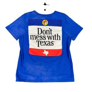 Bucees Texas L Graphic Shirt Unisex Travel Core Roadtrip Edit Southern Style‎